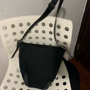 Women’s Coach Shoulder Bag